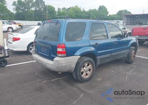 2003 Ford Escape Xls from USA, damaged, VIN 1FMYU021X3KA51622